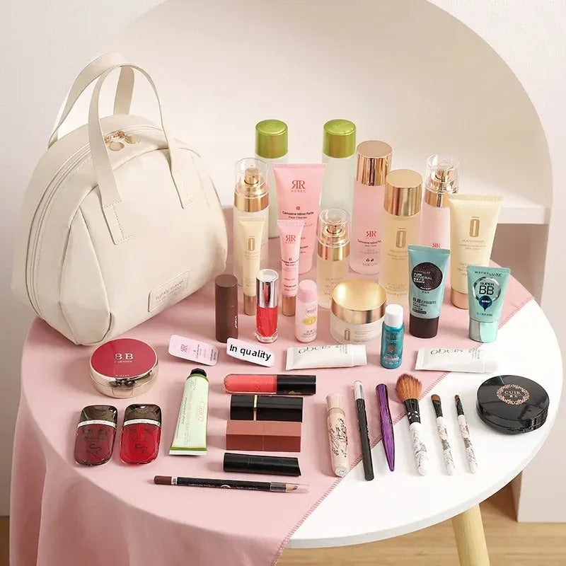 Portable Travel Cosmetic Bag ( Random Colours )