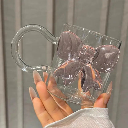 Glass Bow Cup